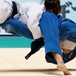 Den svært populære franske judolegenden David Douillet var bare en av idrettsutøverne som var involvert i den svært dramatiske fakkelstafetten...